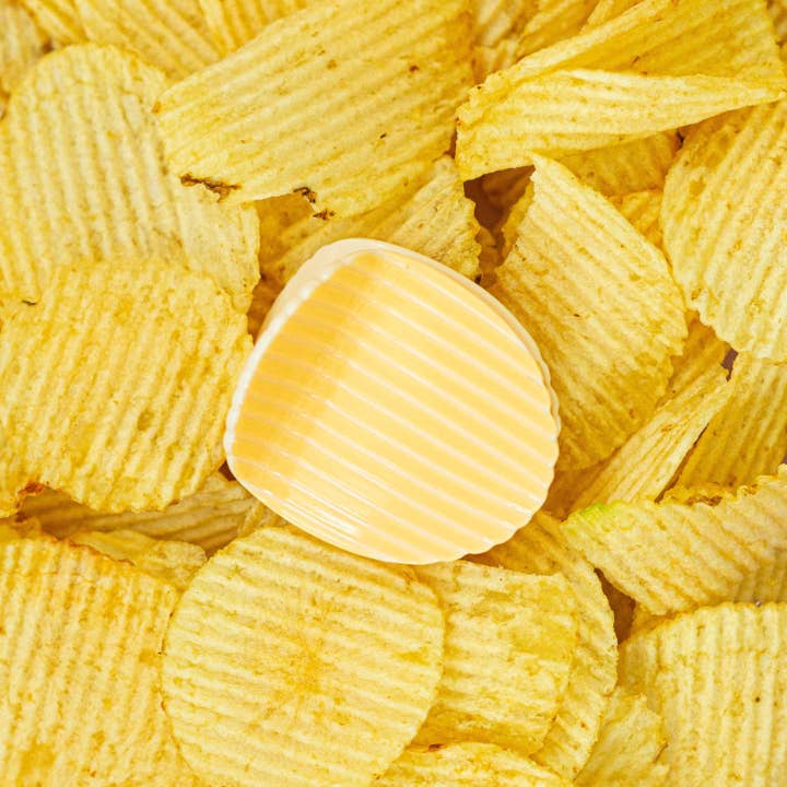 Ruffle Chip Hair Claw