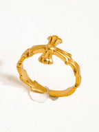 Ruth 18K Gold Vintage Adjustable Cross Ring
