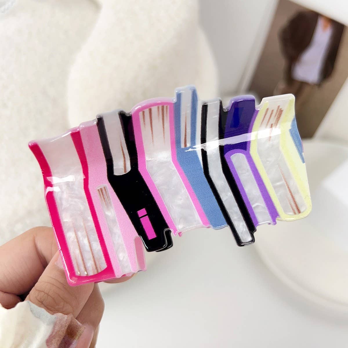 Book Style Acrylic Hair Claw Clip