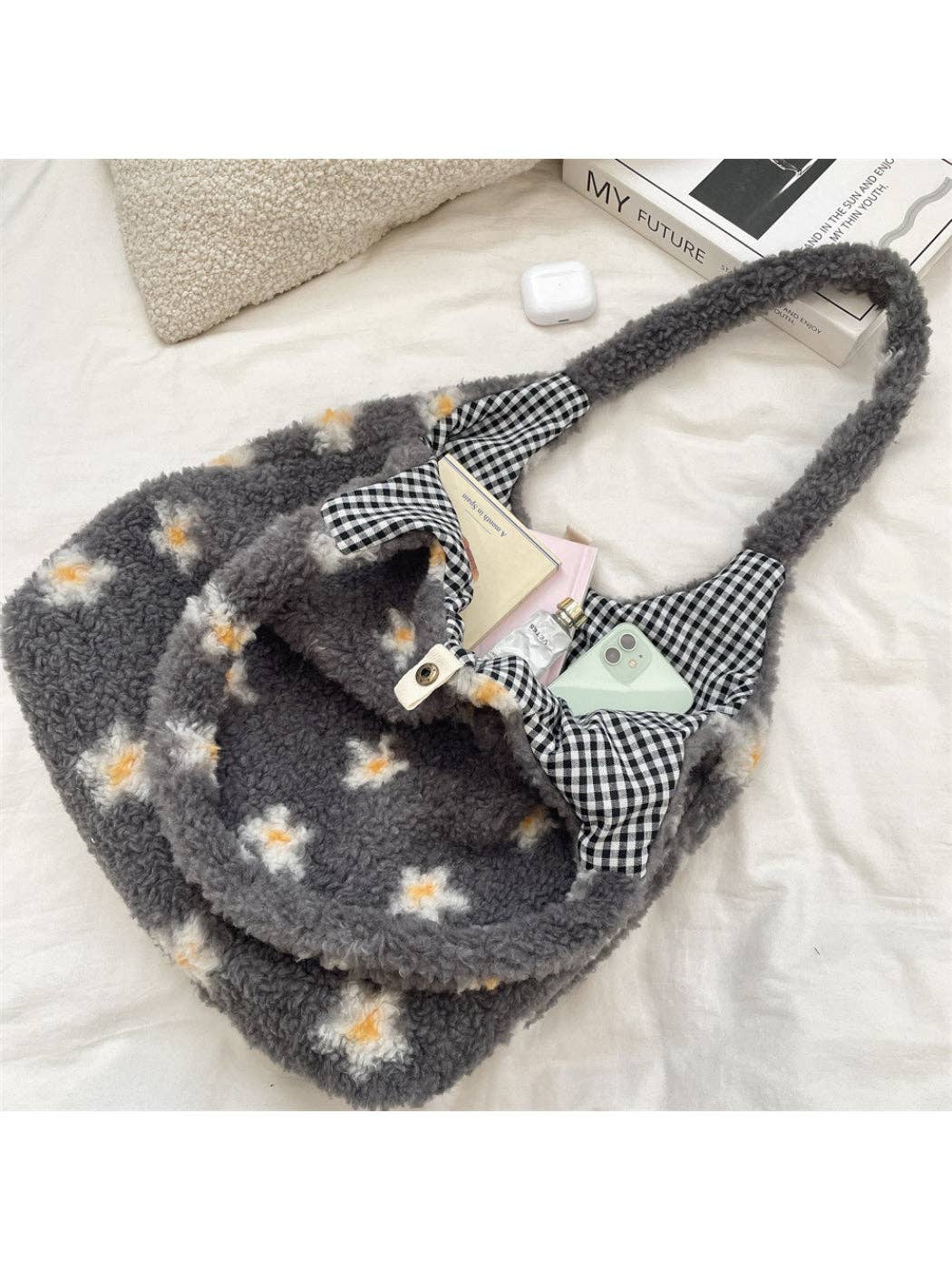 Cosbai - Plush Flower Shoulder Bag