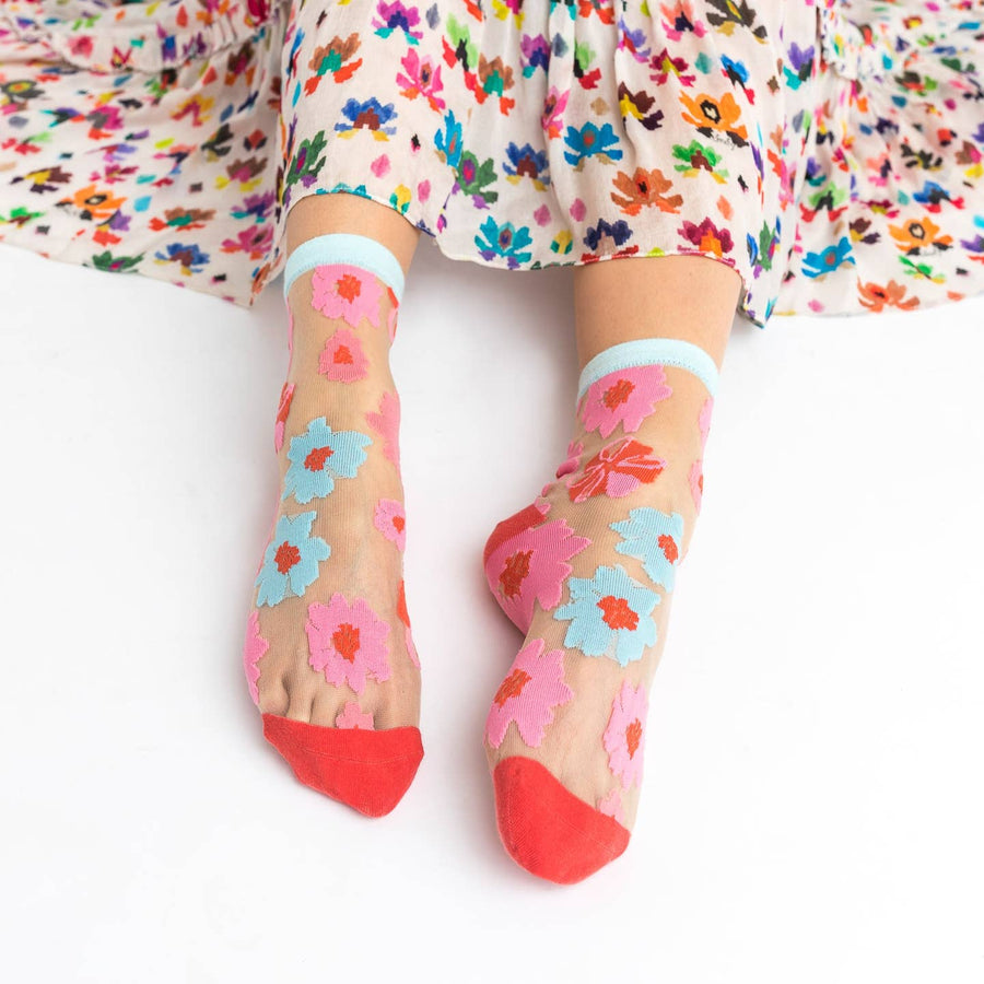 Ribbon Roses Sheer Ankle Socks