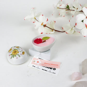 Vintage Floral Egg Cherry Blossom Scent Soy Candle 2