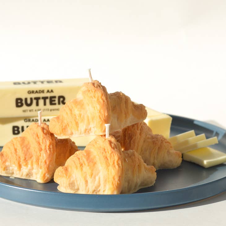 Croissant Candle