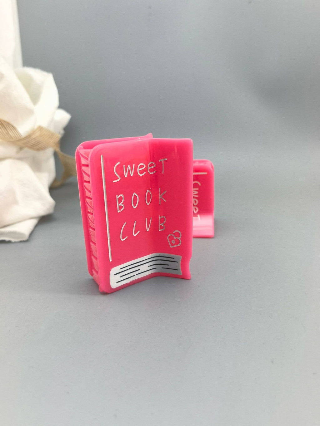 “Sweet Book Club”  Book Hair Claw Clip