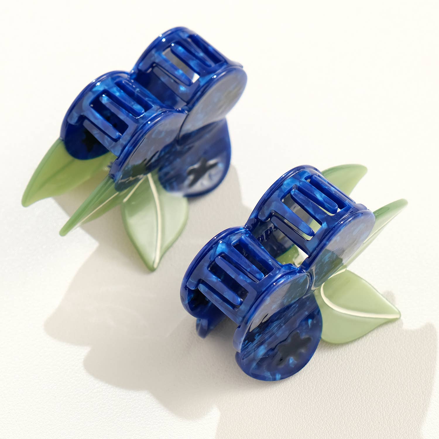 Blueberry Bunch Claw Clip
