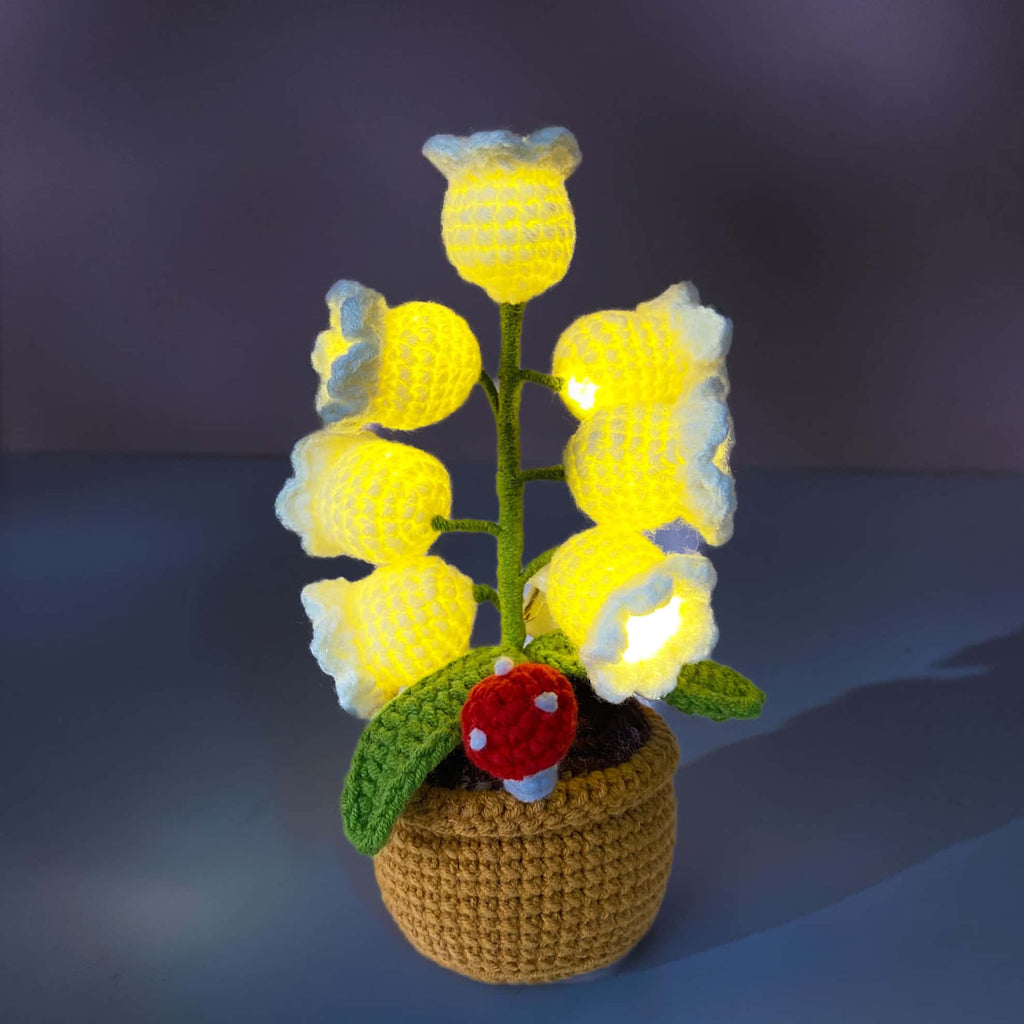 Crochet Lily of the Valley Nightlight | White