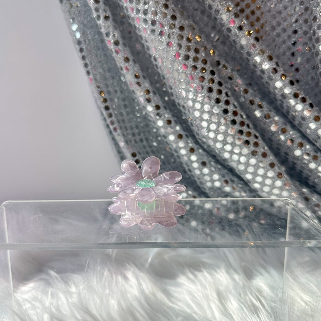 Lavender Flower Claw Hair Clip (medium)