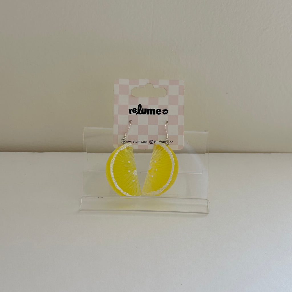 Food & Drink Hook -- lemon wedges