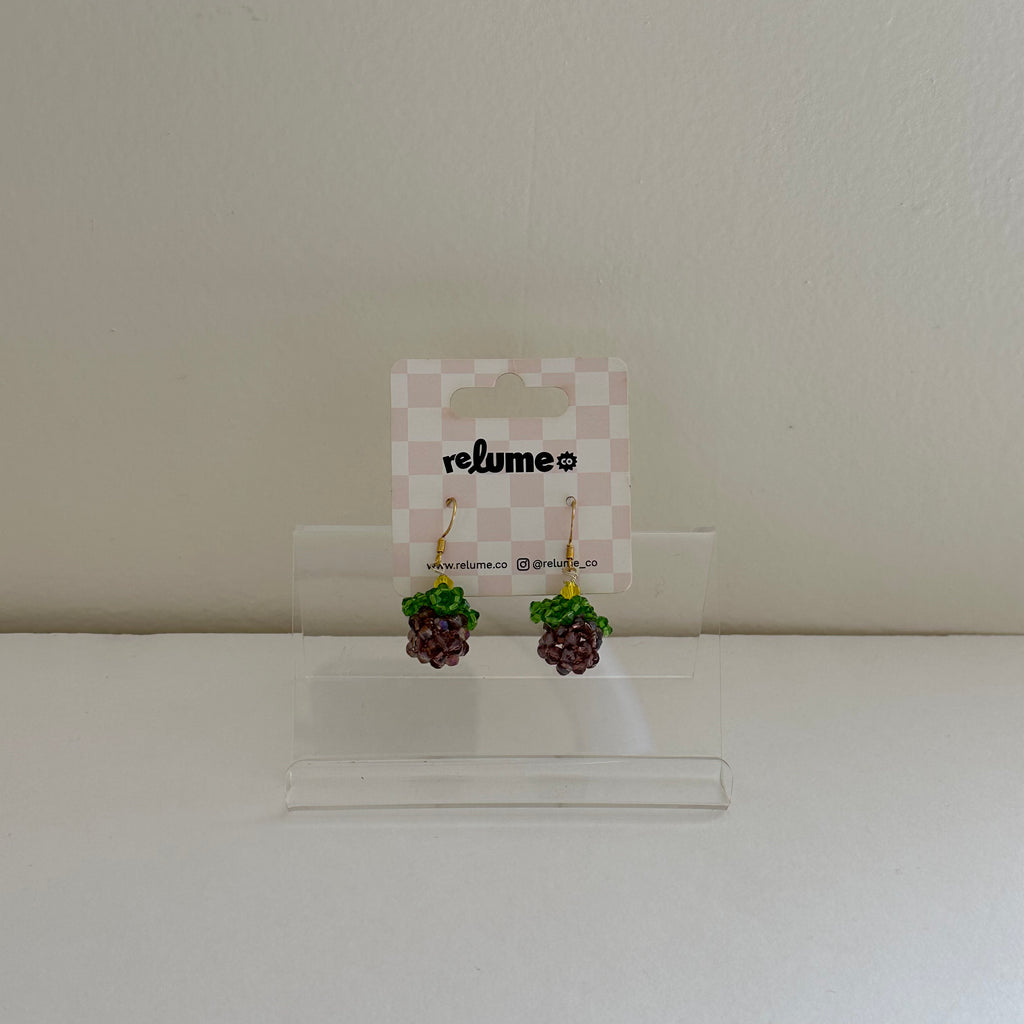 Food & Drink Hook -- beaded grapes