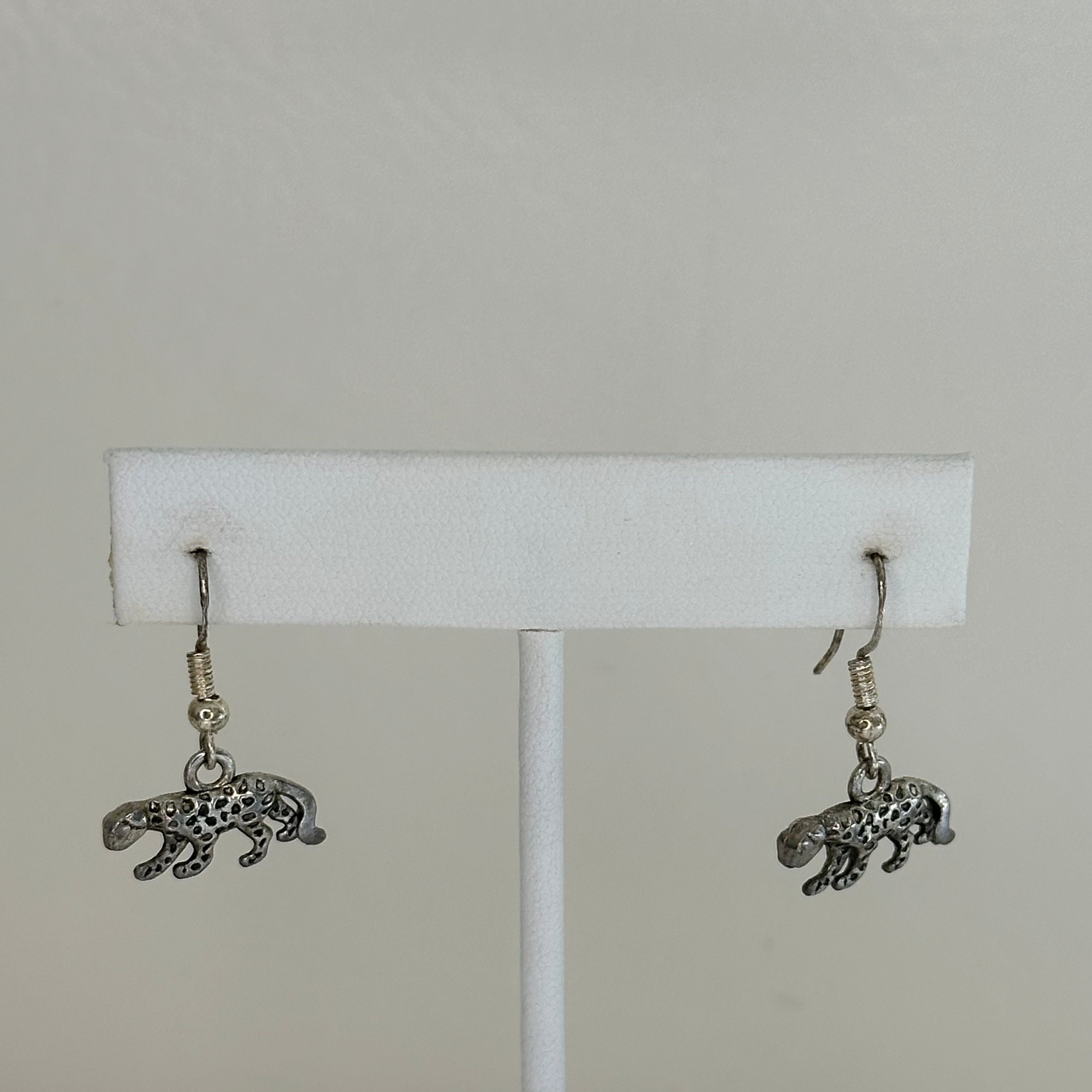 Silver Charm Hook --Cheetah