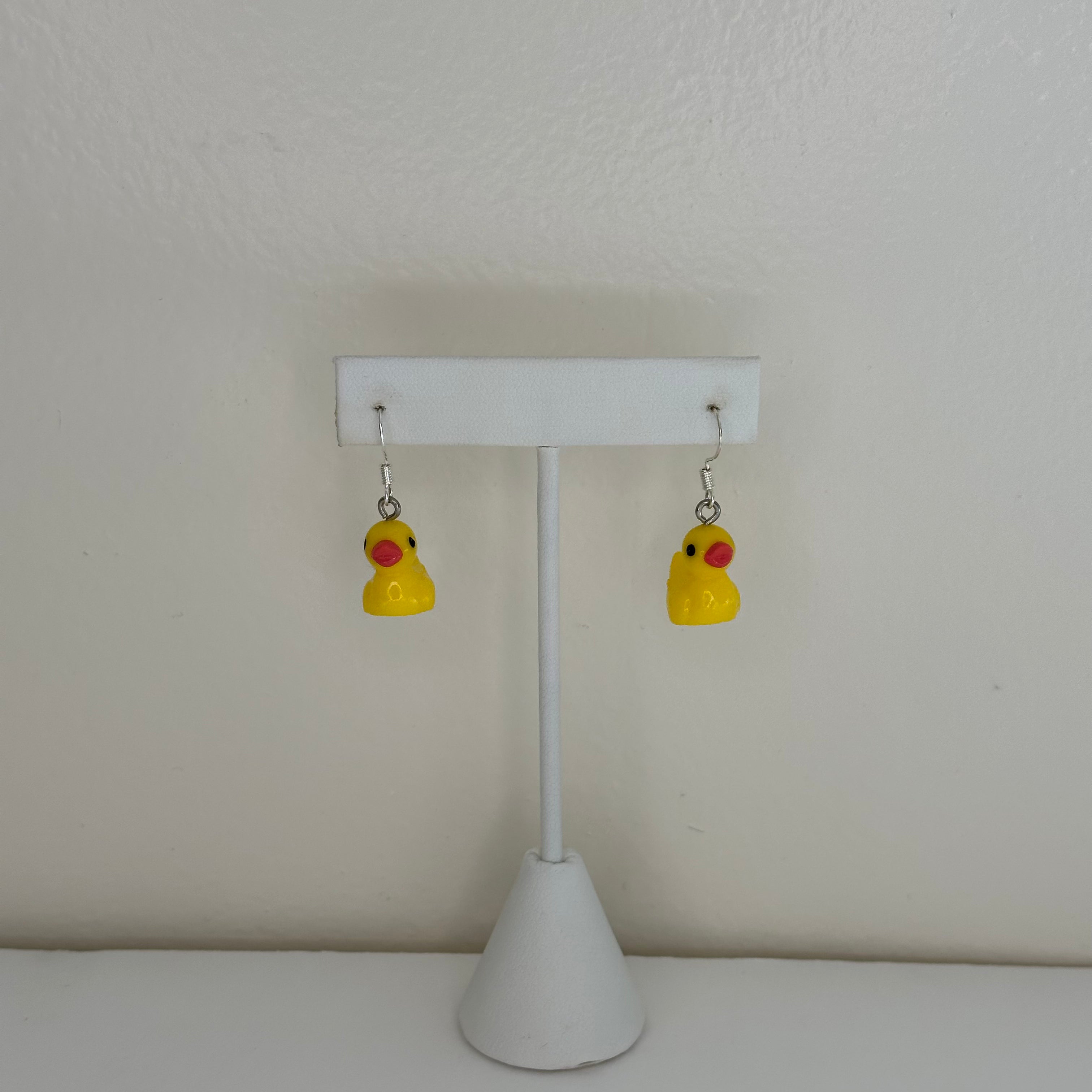 Dollhouse Mini Hook -- Rubber ducks