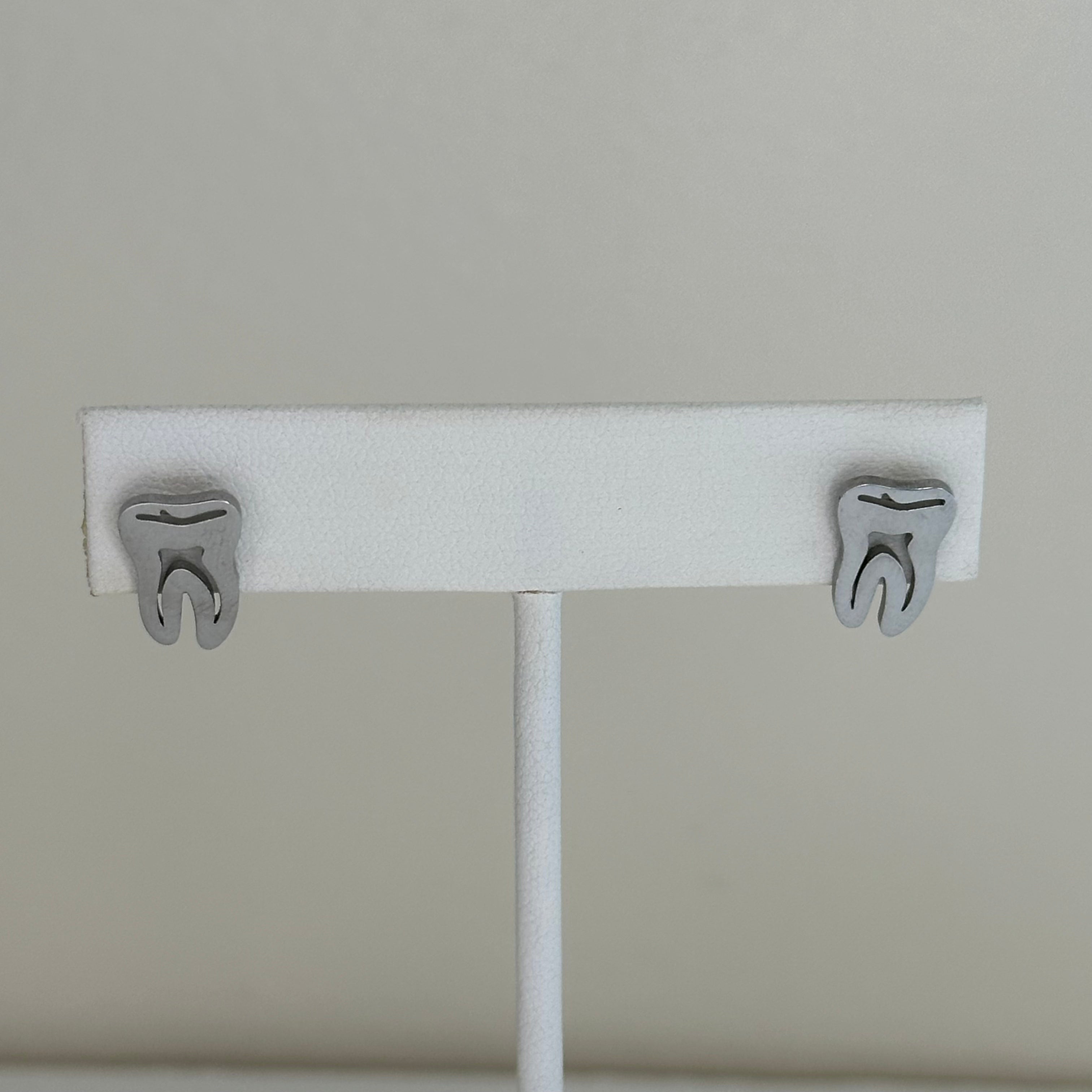 Silver Charm Stud - Teeth