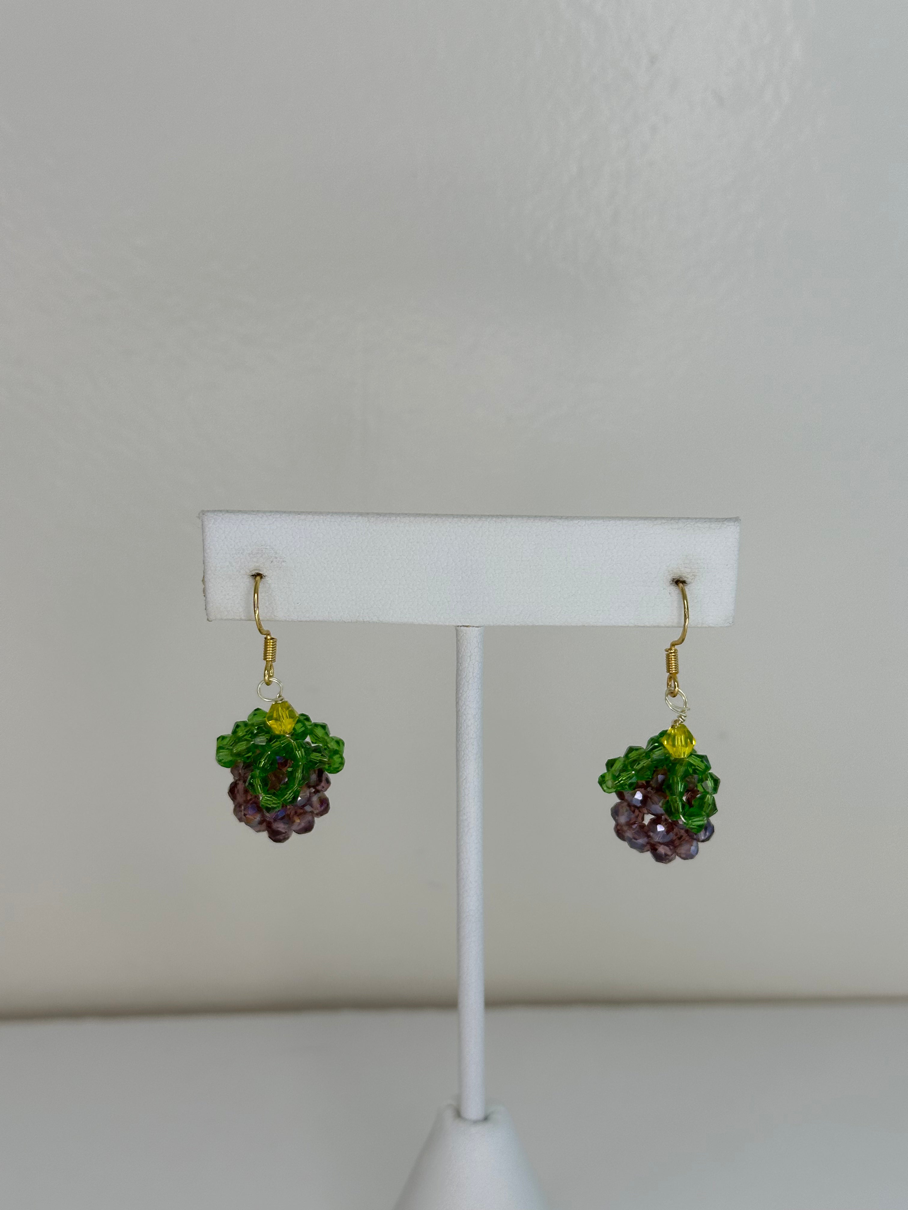 Food & Drink Hook -- beaded grapes