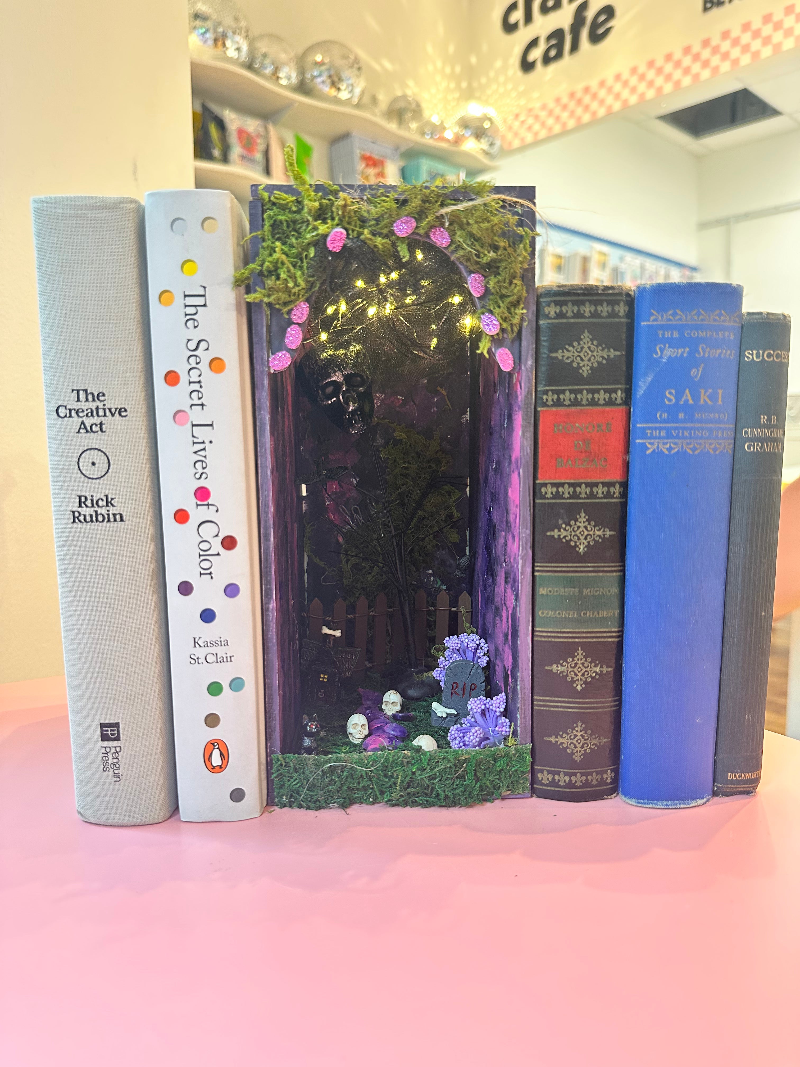 Witchy Fairy Garden Book Nook
