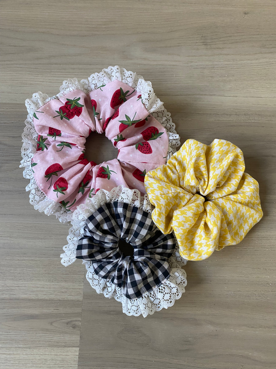 Hand-Sewn Lace Scrunchies