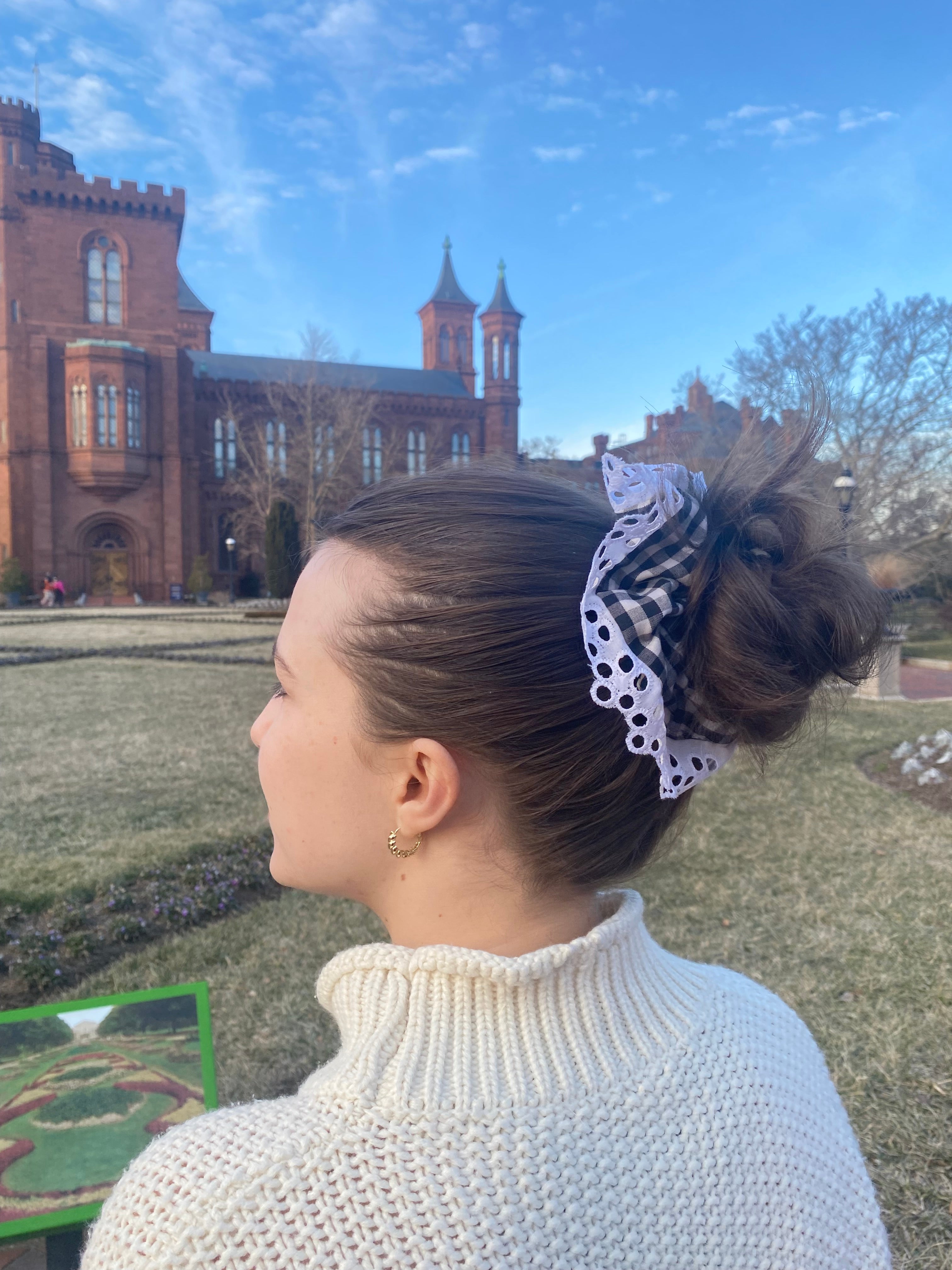 XL Lace Scrunchie