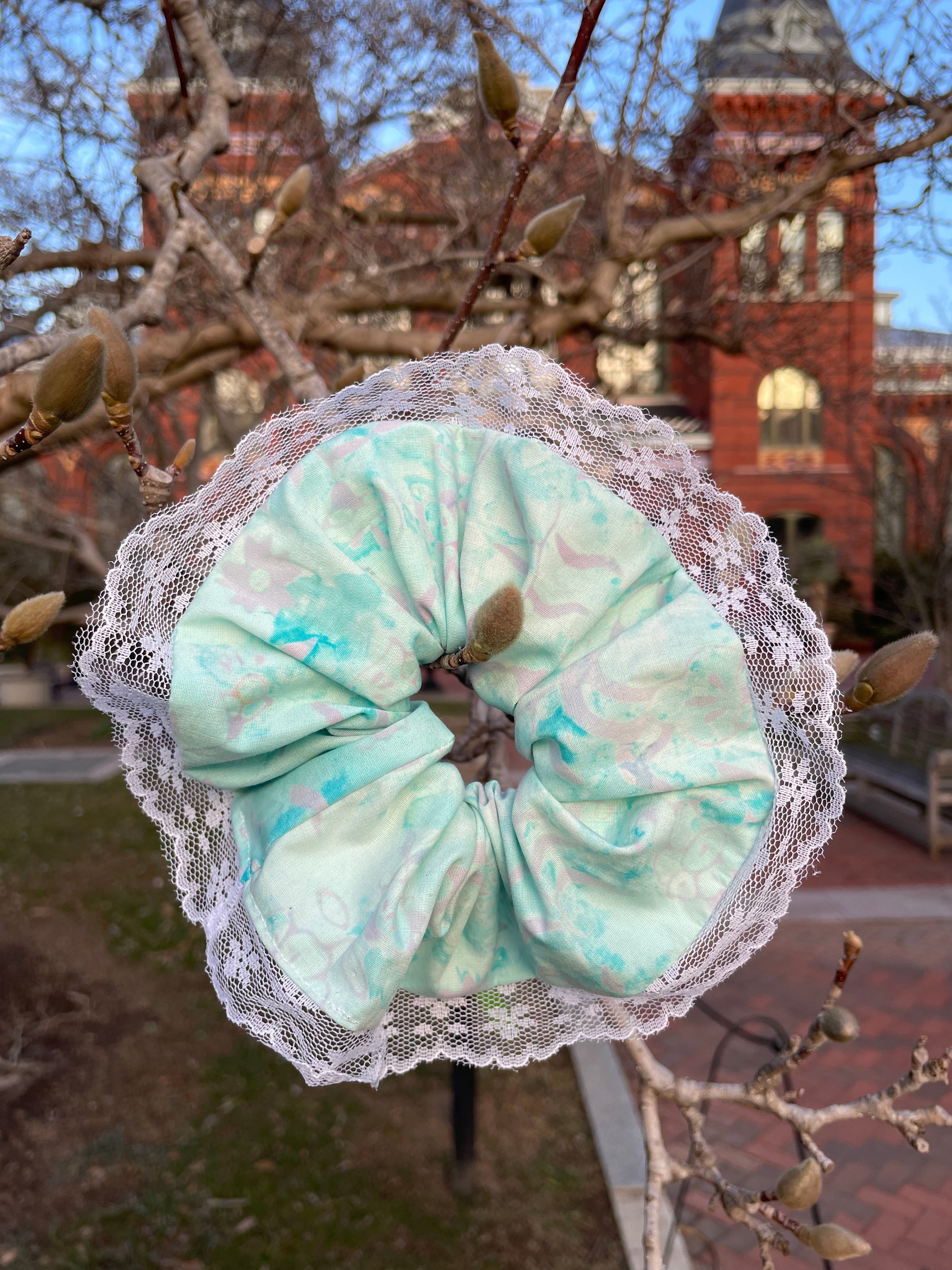 XL Lace Scrunchie
