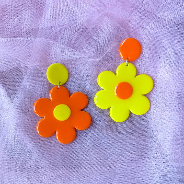 mega daisy earrings - yellow & orange