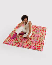 Puffy picnic blanket