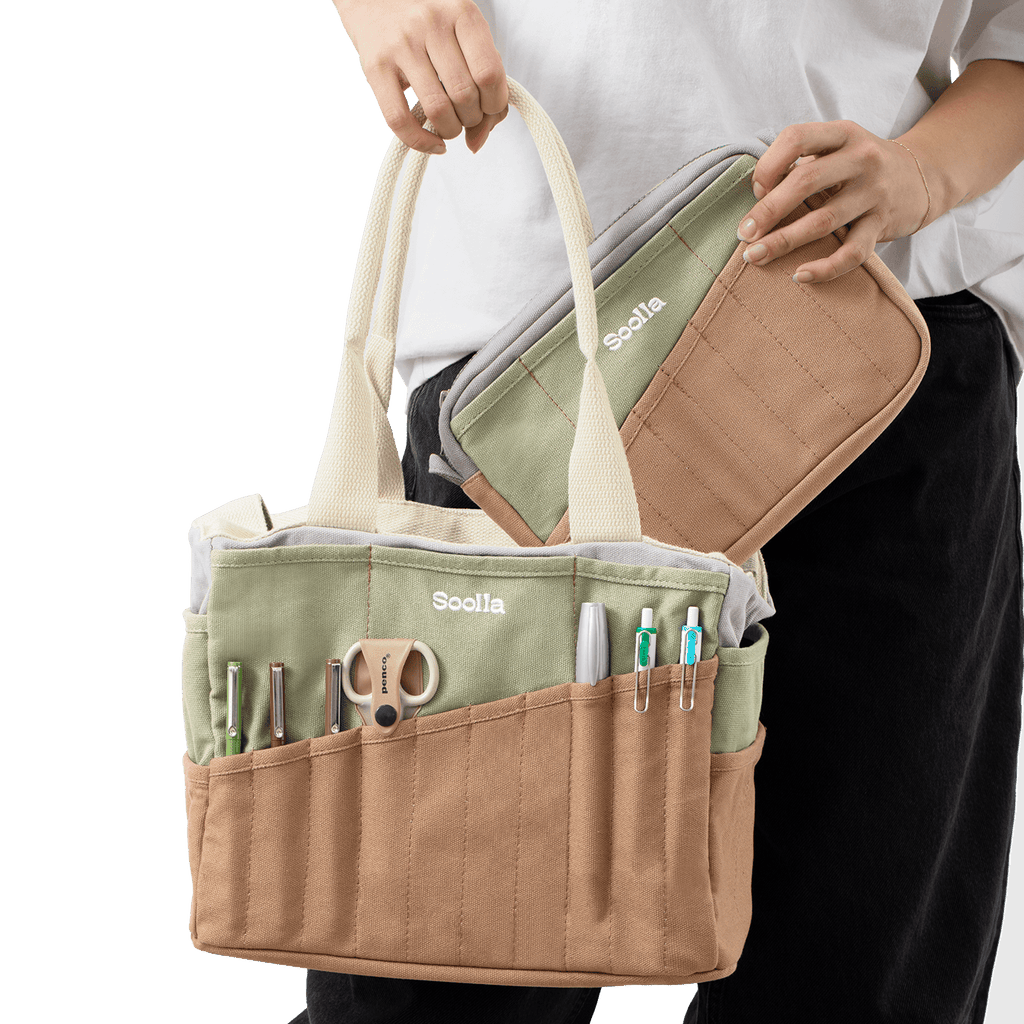 Soolla® Studio Pouch, Sangria (Stationery Pouch)