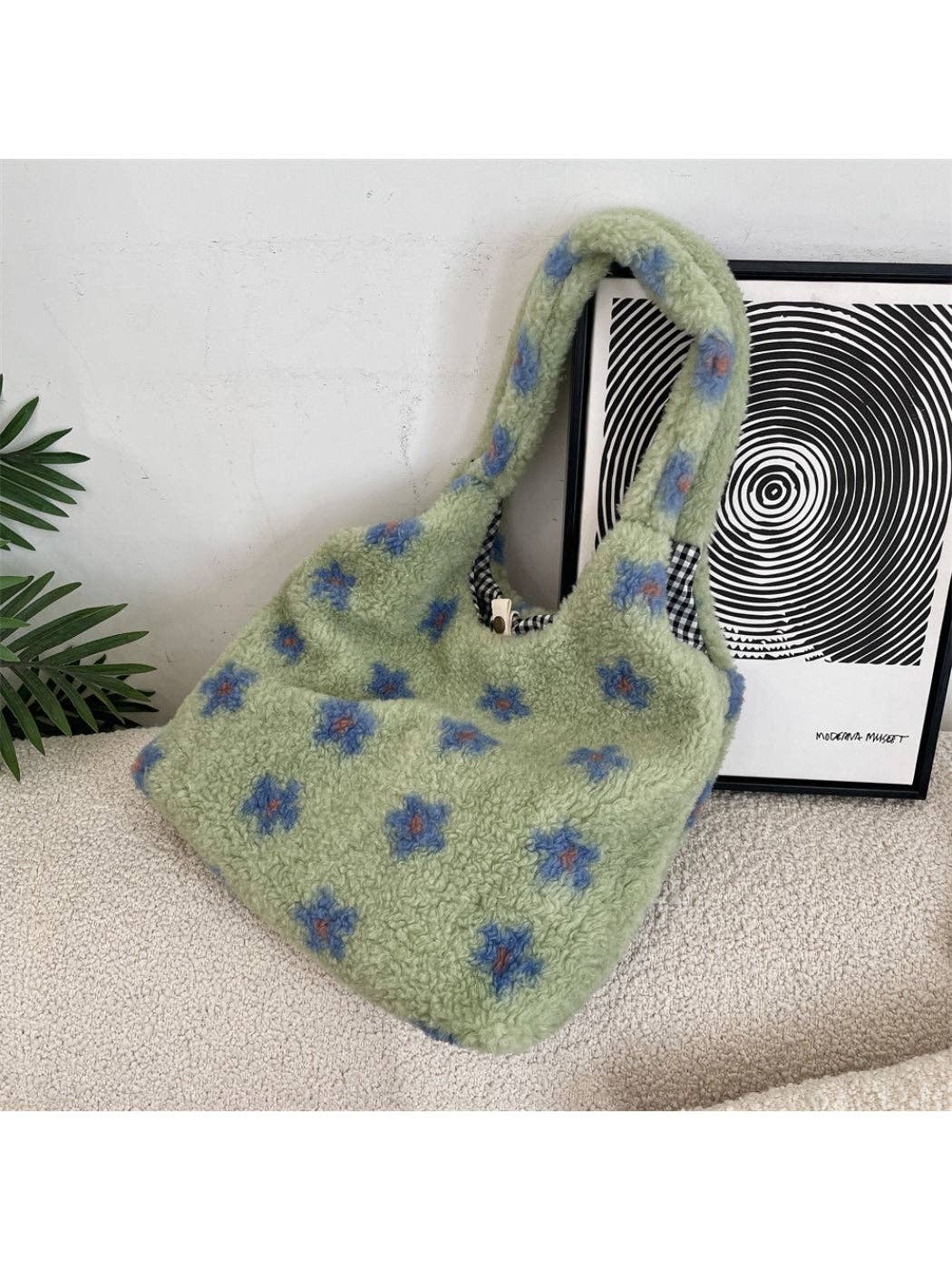 Cosbai - Plush Flower Shoulder Bag