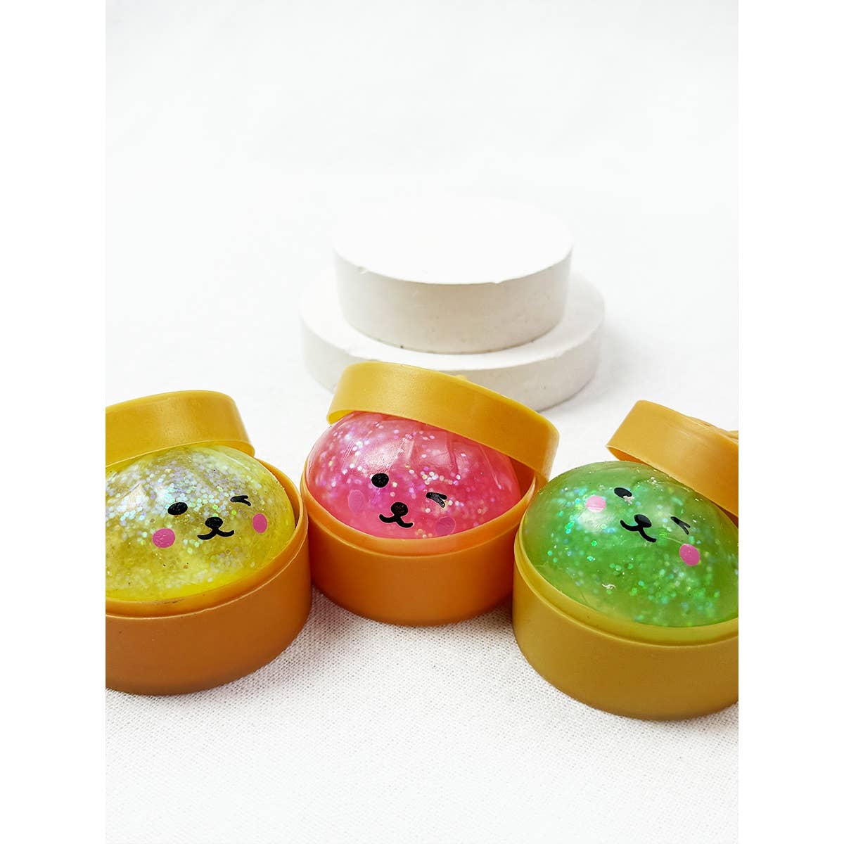 Mini Glittered Dumpling Squishy with Steamer