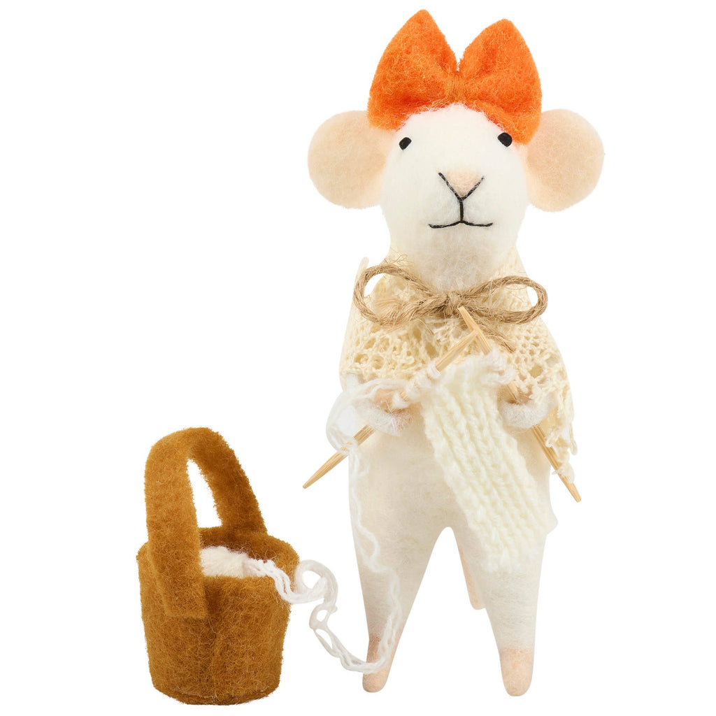 Knitting Mouse Critter