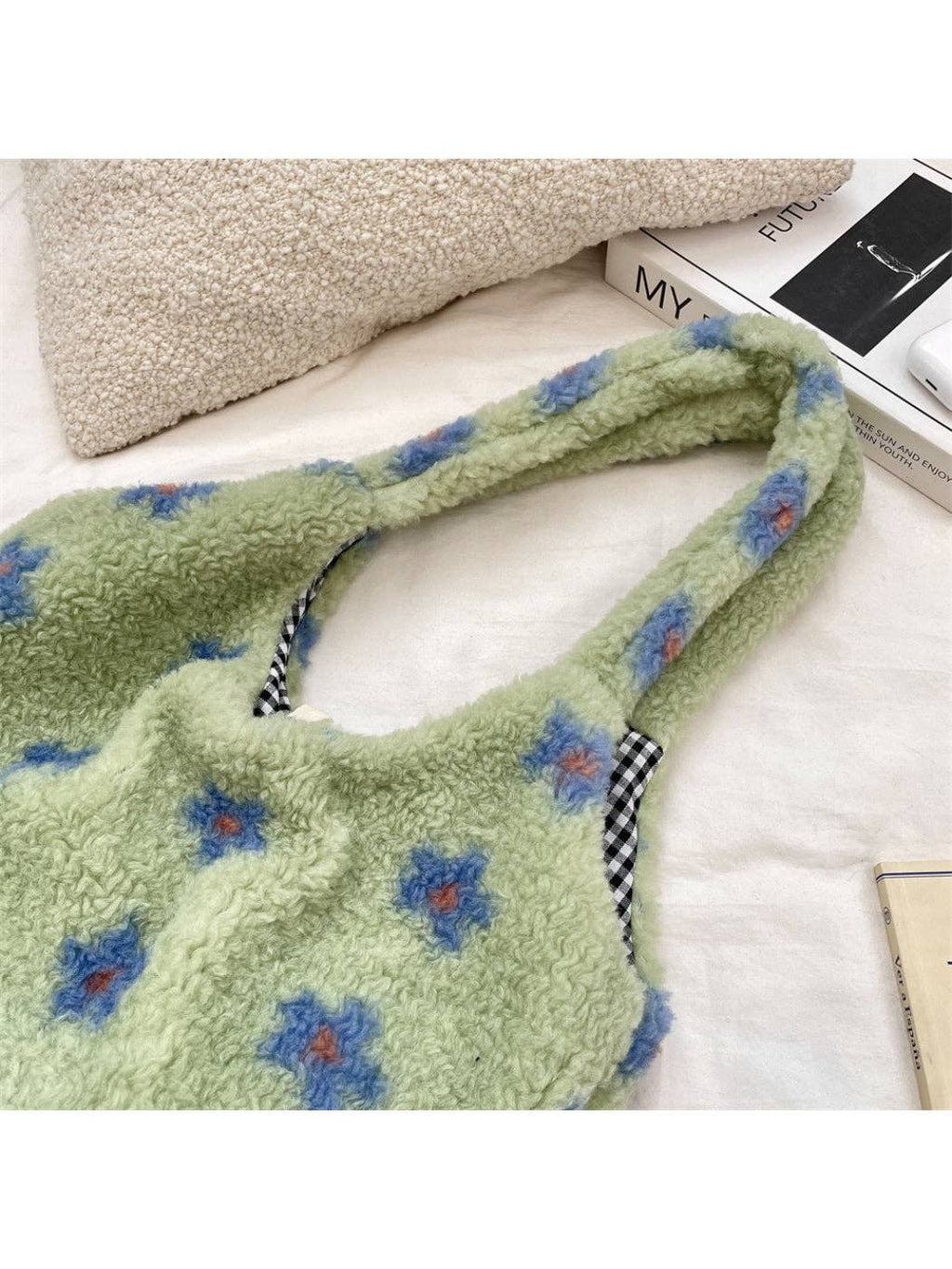 Cosbai - Plush Flower Shoulder Bag