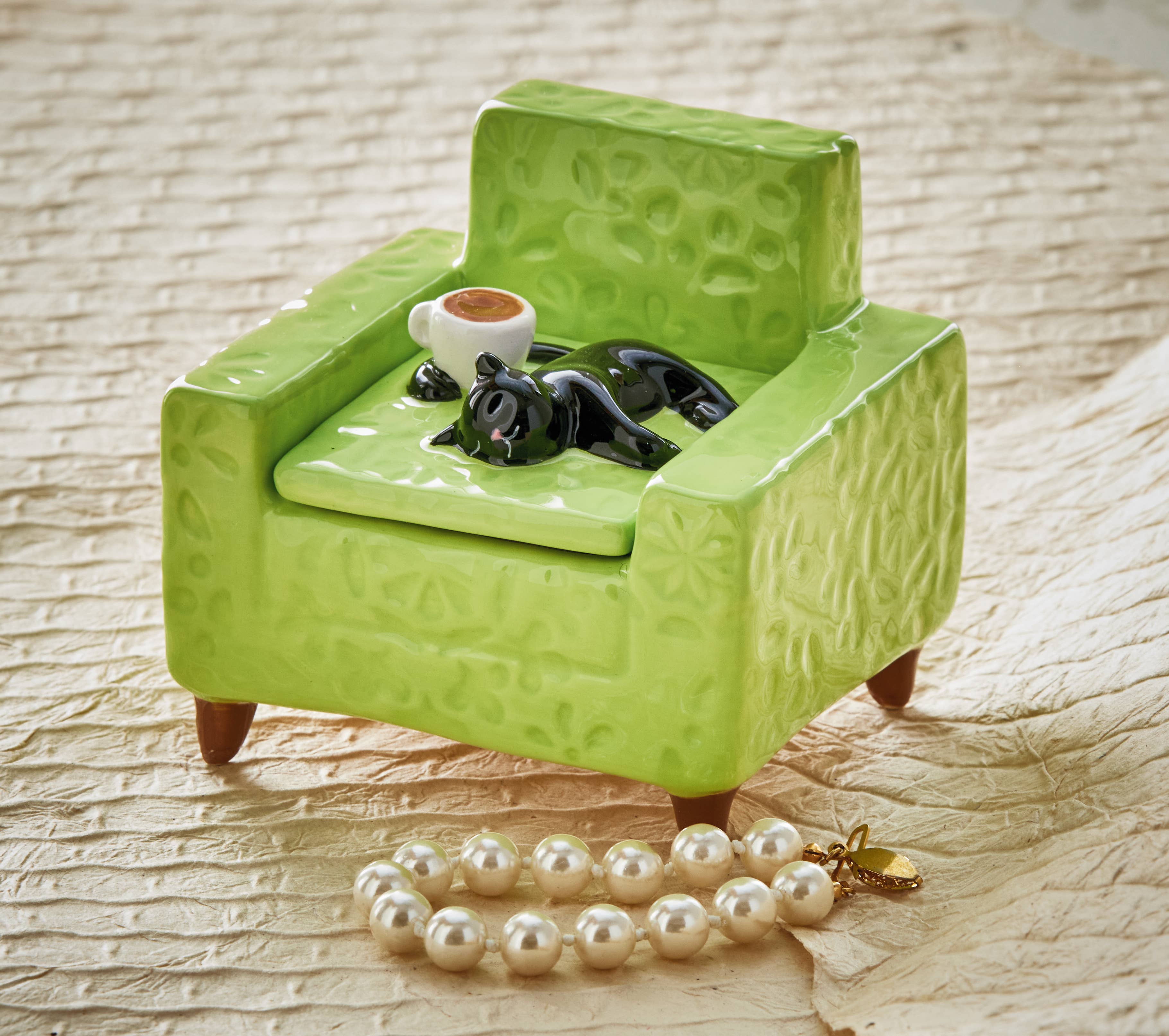 Black Cat Chair Lidded Trinket BoxEarthenware Everyday