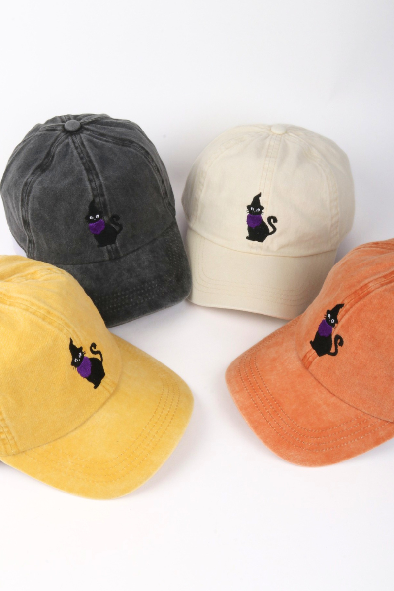 HALLOWEEN Cat with Witch Hat Embroidered Baseball Cap