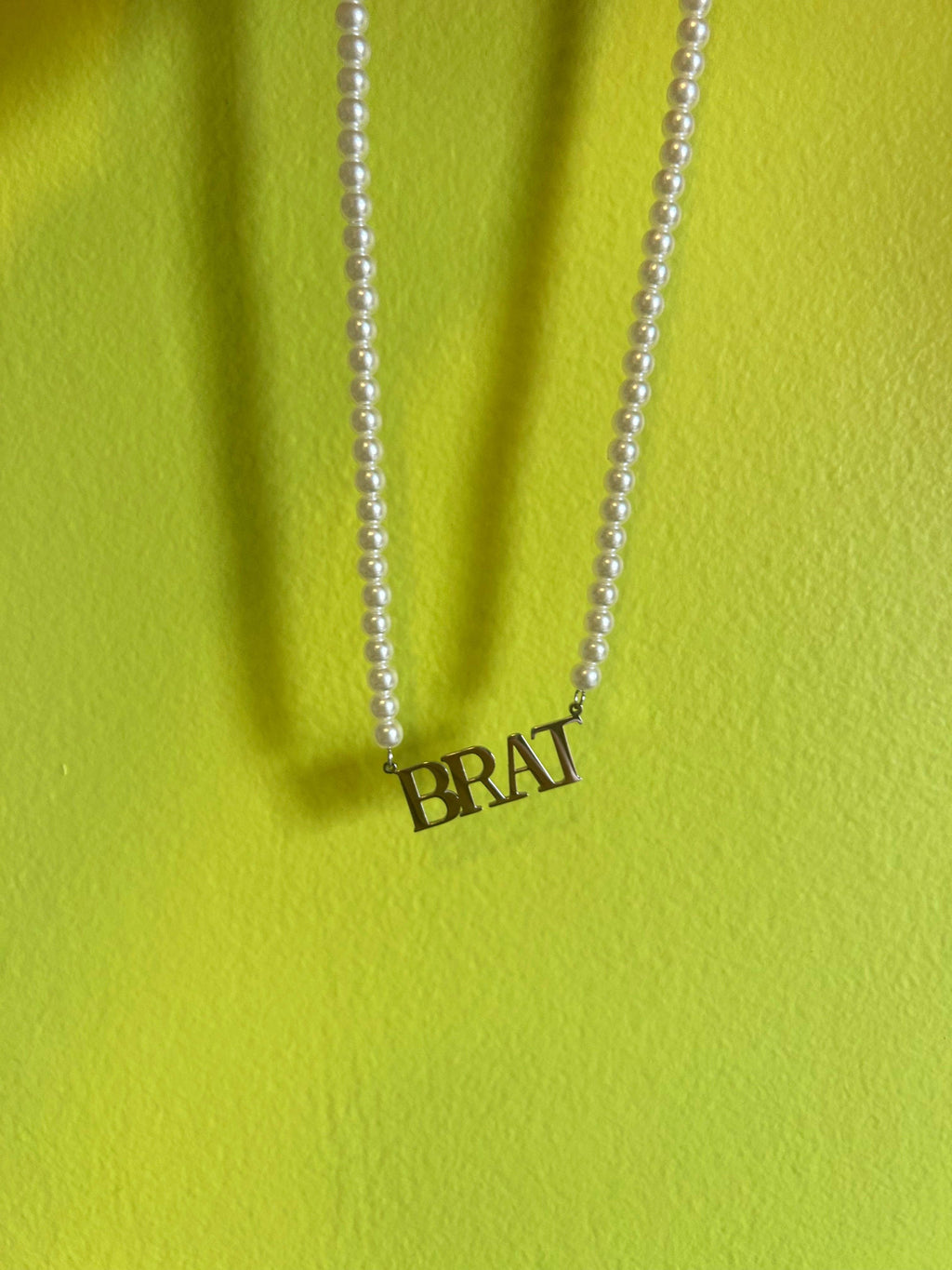 Brat Pearl Necklace