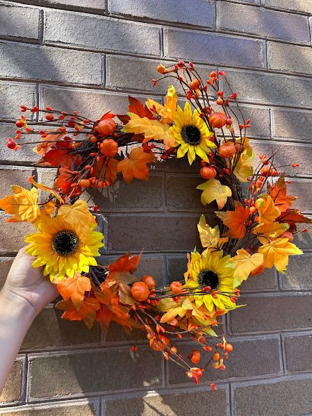 Craftoween: Autumnal Wreath Making
