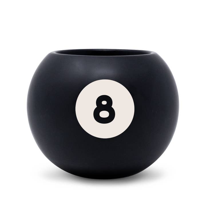 Vase, 8-Ball