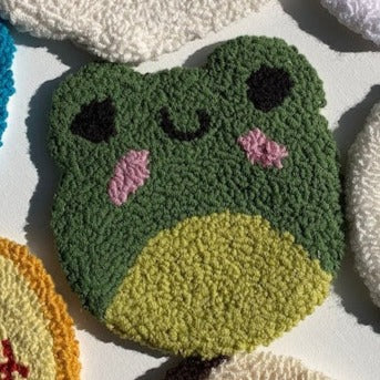 Punch Needle Mug Rug - Smiley Frog