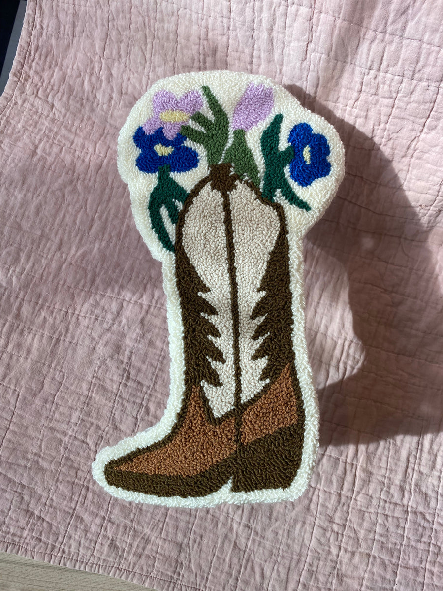 Punch Needle Wall Hanging - Flower Cowboy Boot